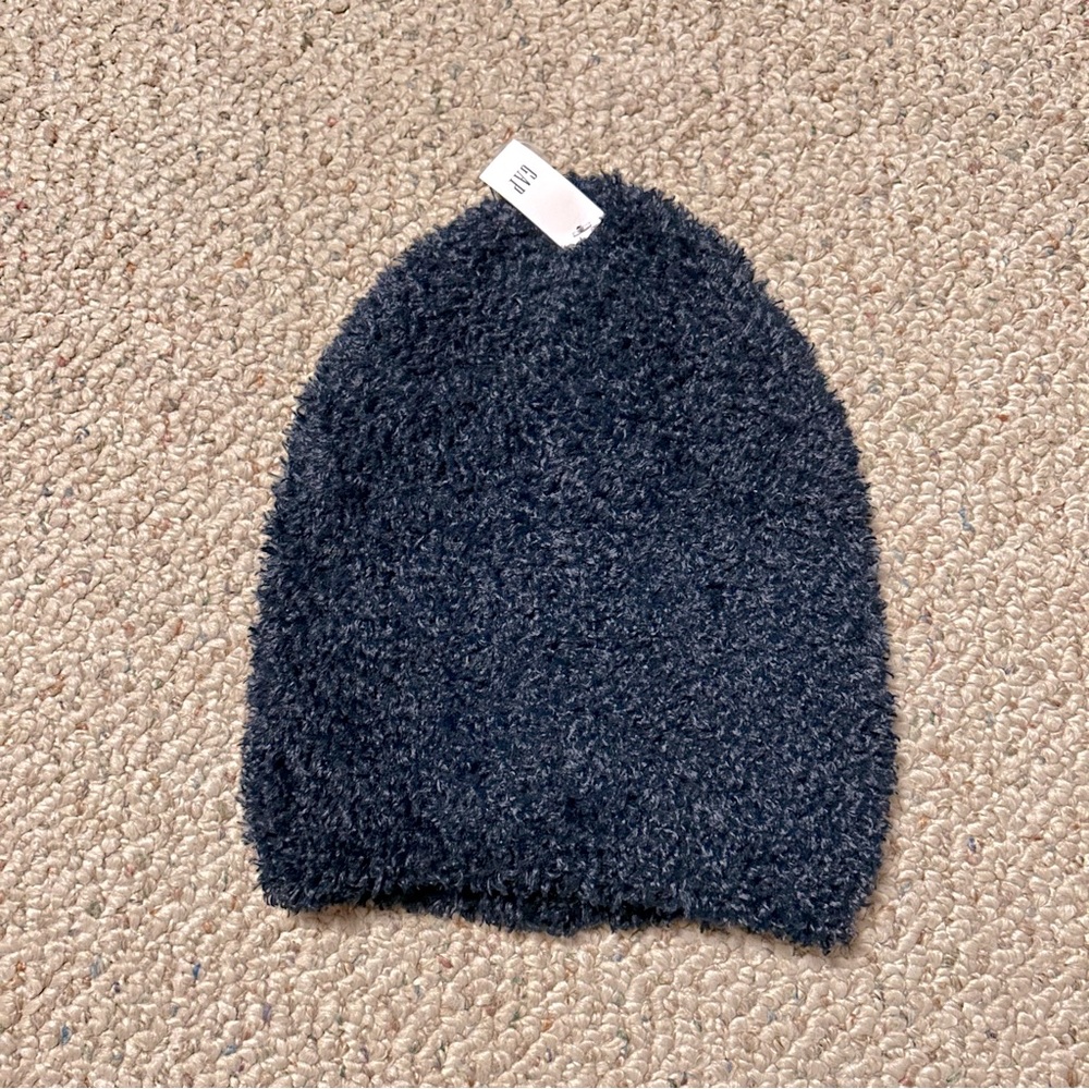 *Brand New* Gap Fuzzy Boucle Beanie | NWT | Navy Blue